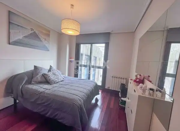 Piso con ascensor en venta en Rúa Montecelo Alto, imagen 4