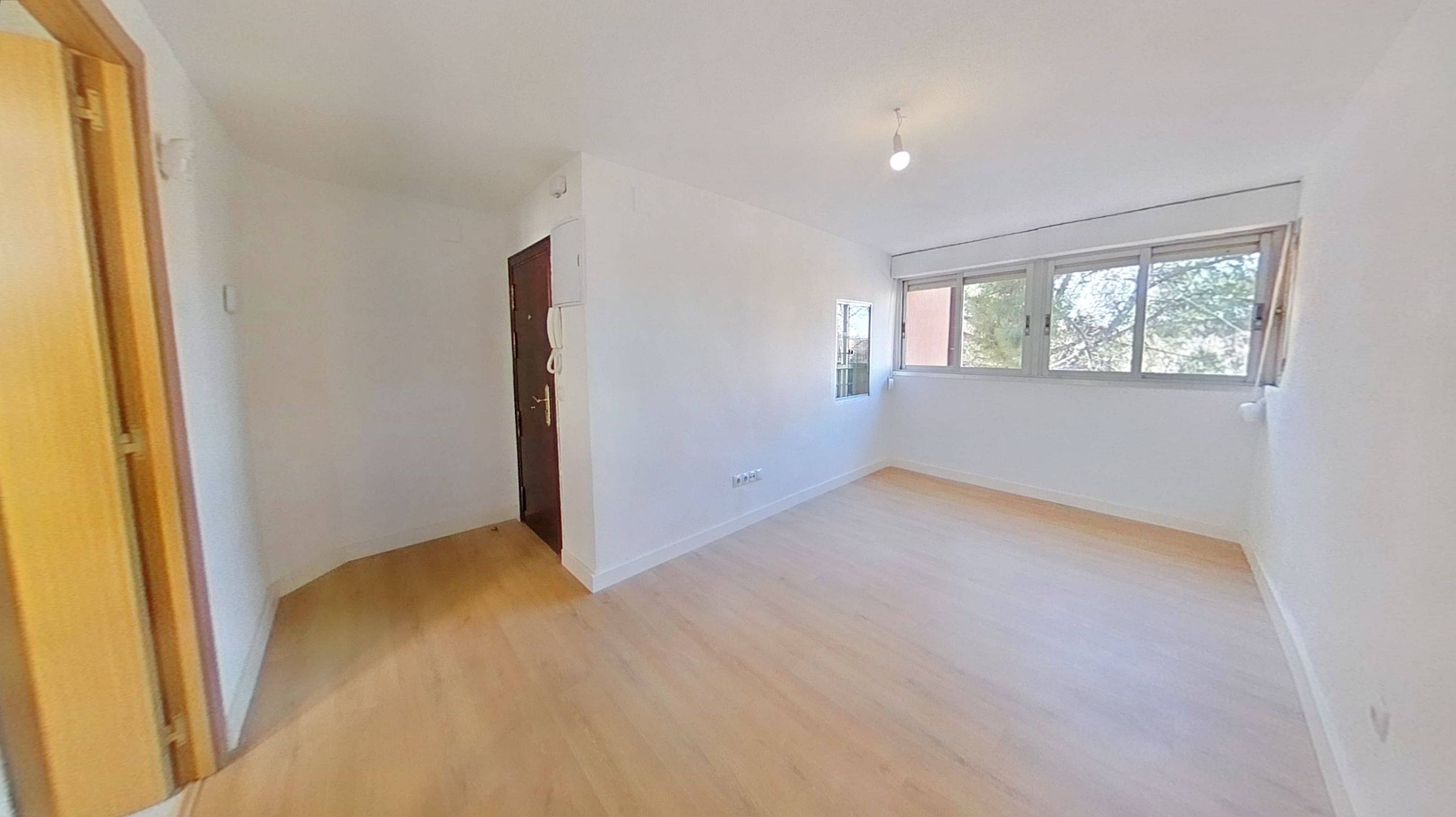 Bedroom of Flat to rent in  Madrid Capital  with Heating, Oven and Pets allowed