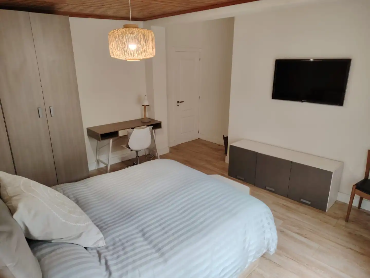 Habitación de Casa o chalet para compartir en Vigo  con Calefacción, Jardín privado y Terraza