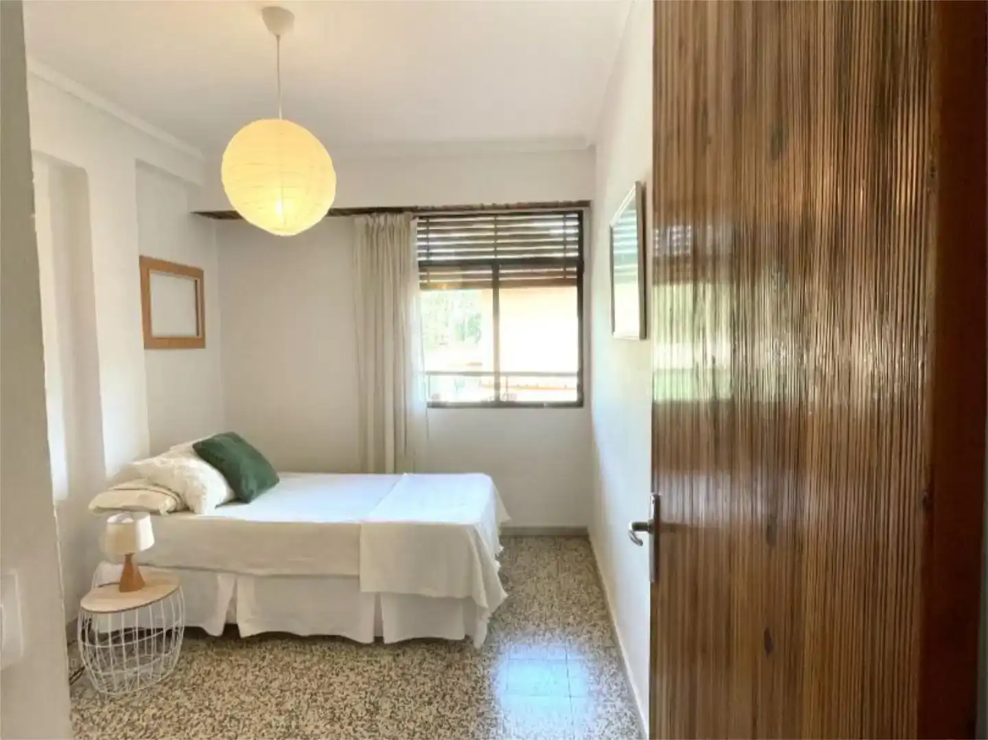 Schlafzimmer von Wohnung zur Miete in Náquera mit Möbliert