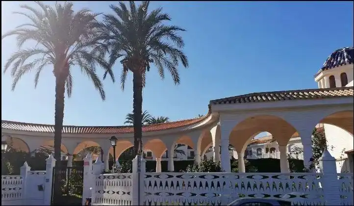 Adossat amb terrassa en venda a Gran Alacant, imagen 5