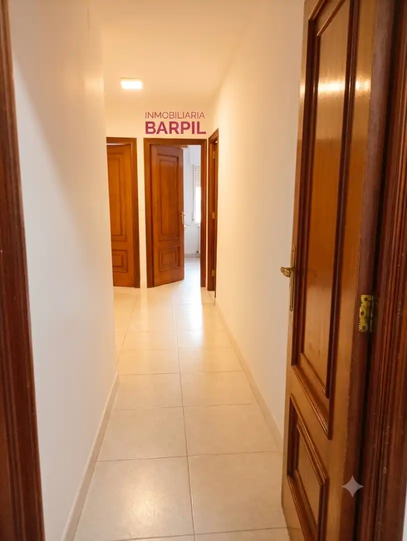 Flat for rent in Vigo   with Private garden, Furnished and Oven