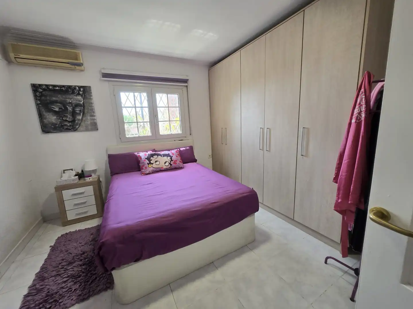 Habitación de Ático en venta en L'Hospitalet de Llobregat con Aire acondicionado, Terraza y Amueblado