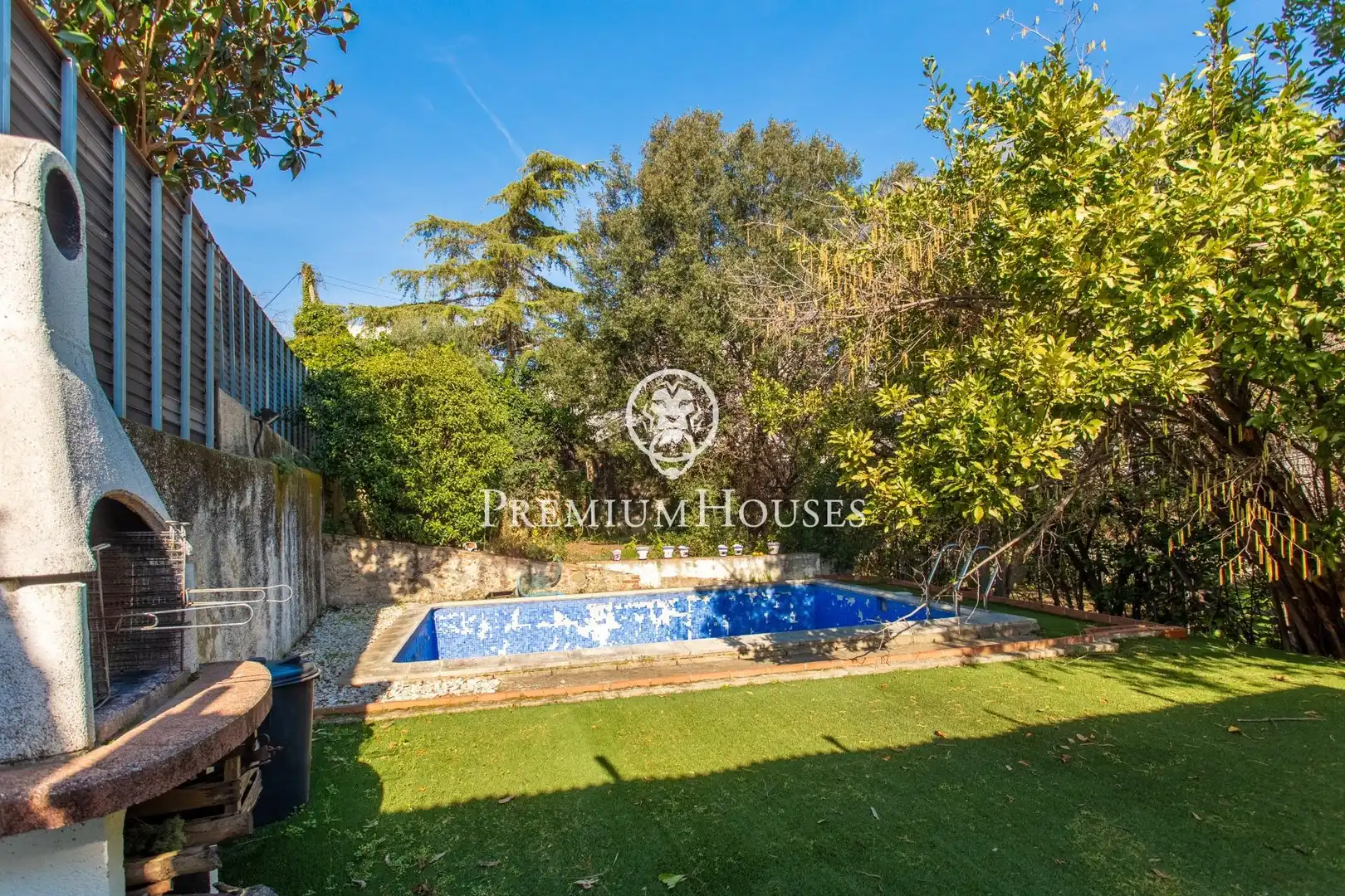 Piscina de Casa o xalet en venda en Sant Andreu de Llavaneres amb Aire condicionat, Calefacció i Jardí privat