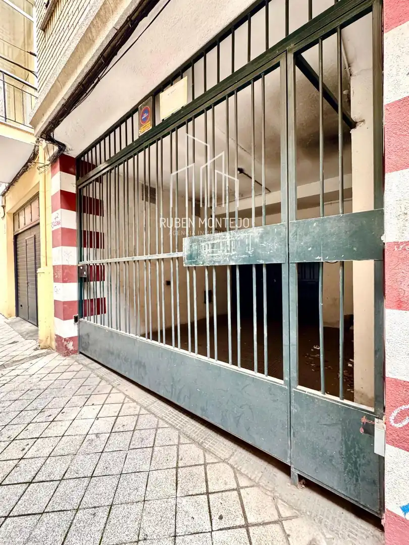 Vista exterior de Garaje en venta en Salamanca