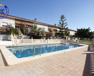 Piscina de Casa o xalet en venda en Torrent amb Aire condicionat, Calefacció i Terrassa