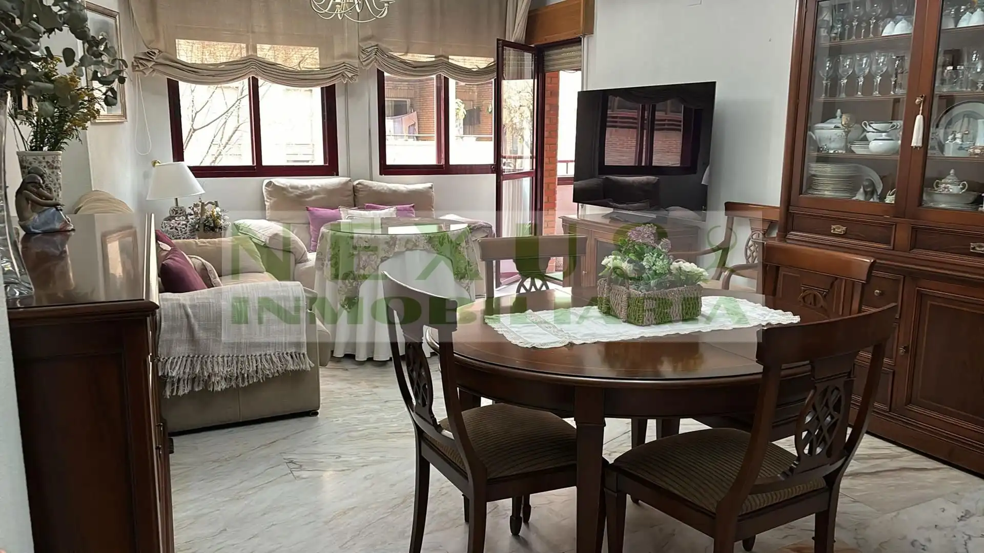 Living room of Flat for sale in Cáceres  with Air Conditioner, Heating and Storage room