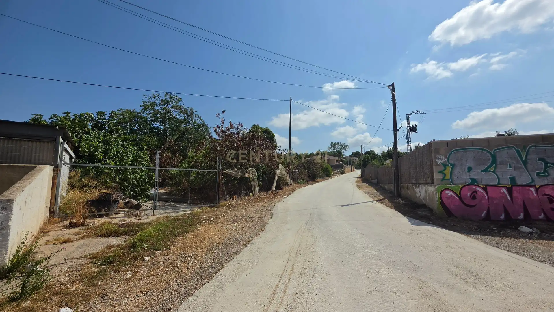 Residential zum Verkauf in La Pobla de Vallbona