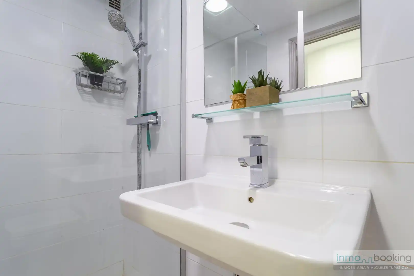 Badezimmer von Wohnung zum Verkauf in Cambrils mit Heizung