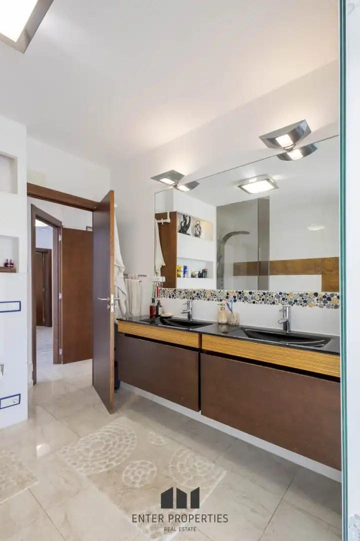 Bathroom of Flat for rent in Calpe / Calp  with Air Conditioner, Heating and Terrace