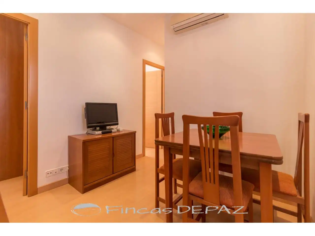 Dining room of Flat for sale in Castelldefels  with Air Conditioner, Heating and Parquet flooring
