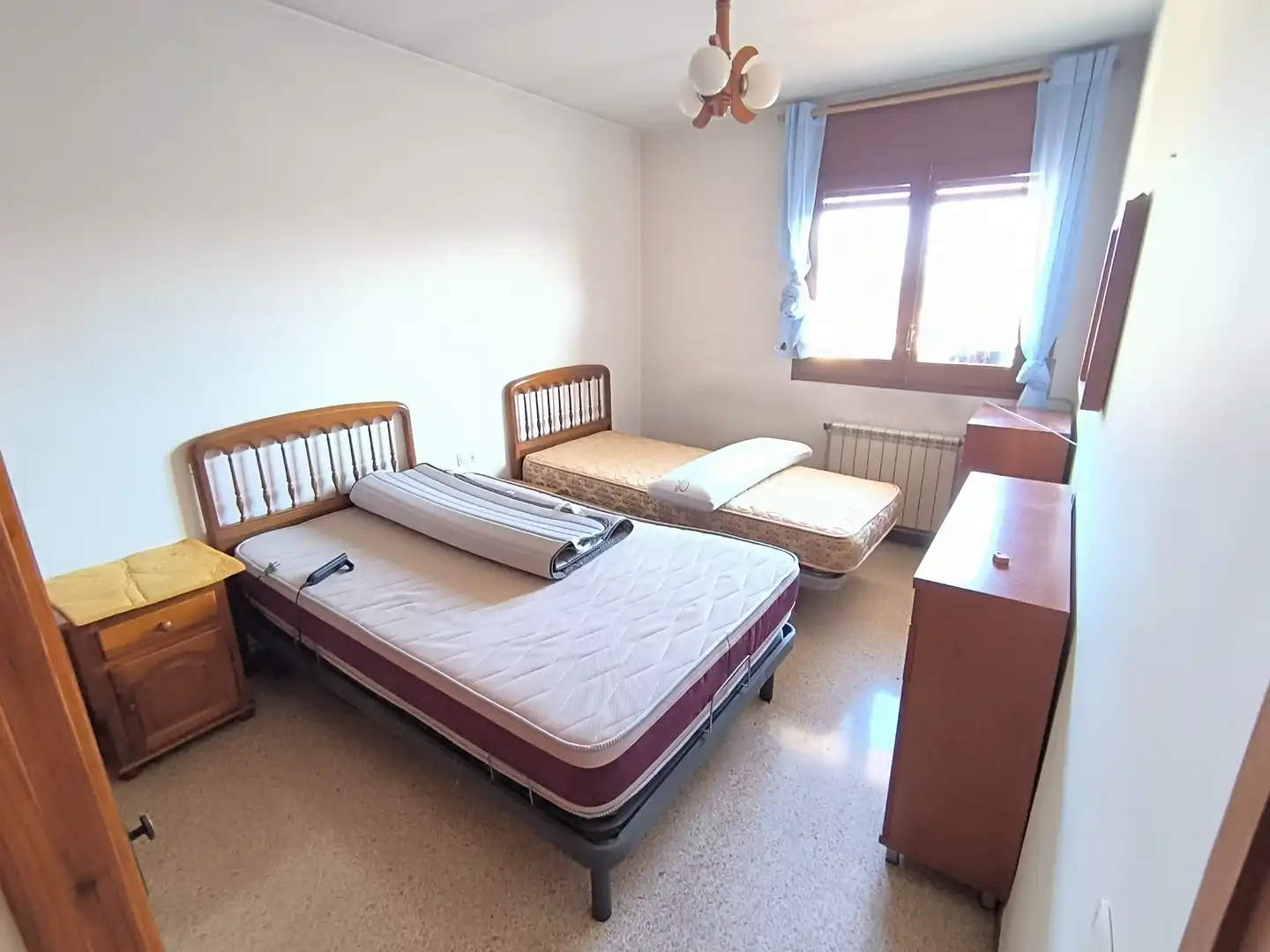 Habitación de Piso en venta en Vilablareix con Aire acondicionado, Calefacción y Terraza