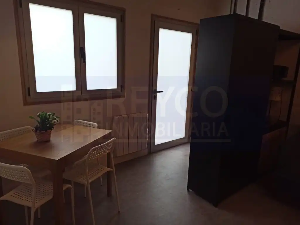 Habitación de Local en venta en Nájera