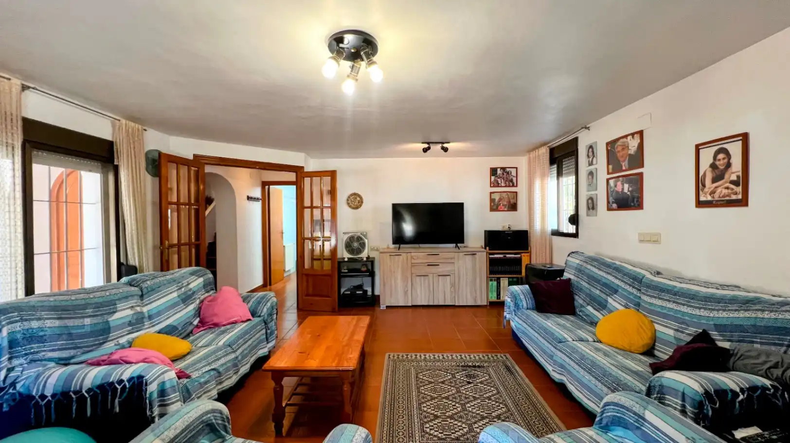 Sala de estar de Finca rústica en venta en Dénia con Calefacción, Terraza y Piscina
