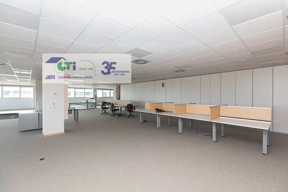 Office space to rent in C/Bari, imagen 21