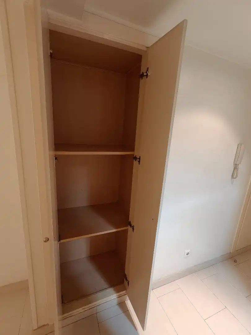 Dormitori de Apartament de lloguer en Madrid amb Calefacció, Balcó i Es permeten mascotes