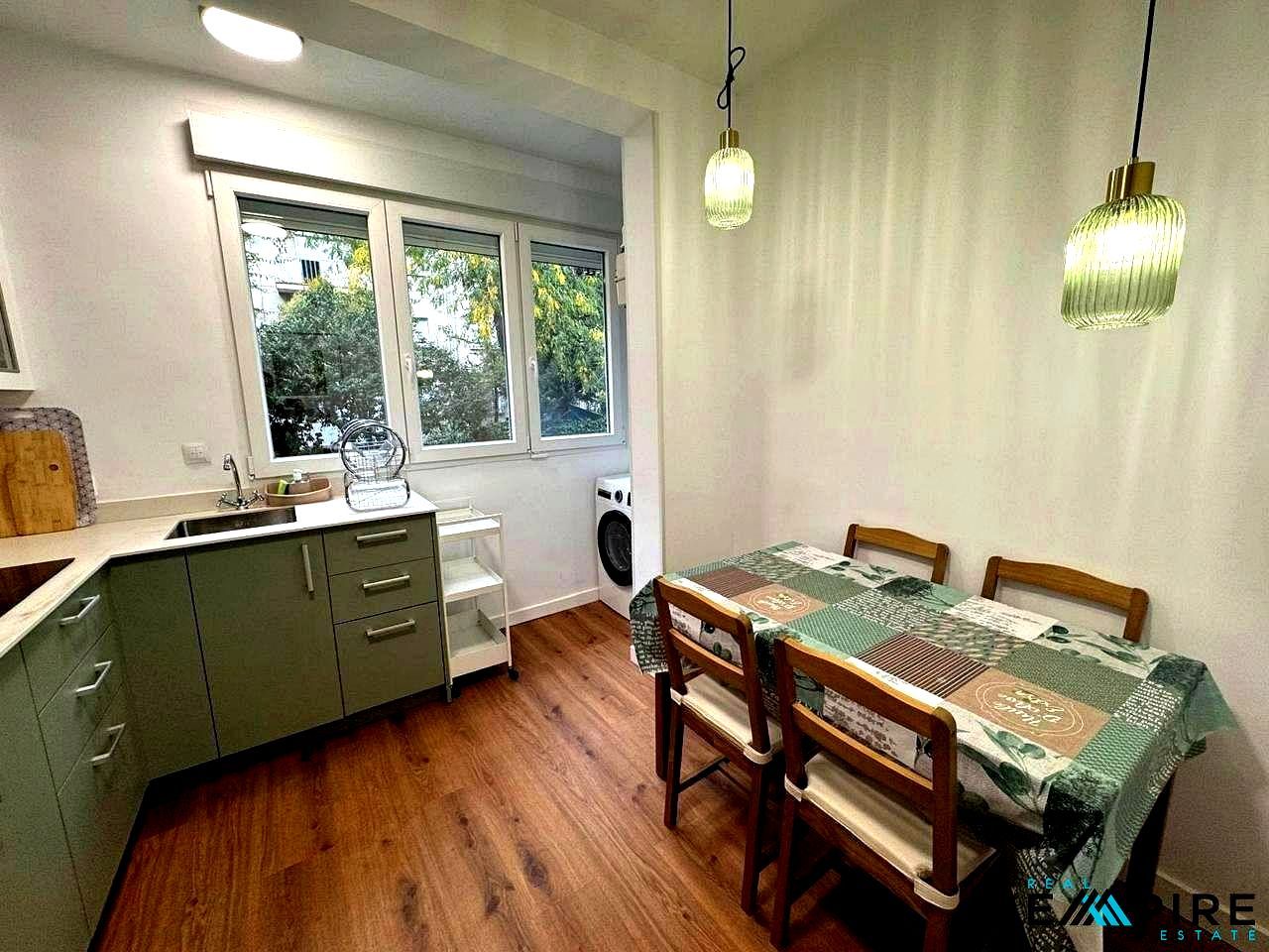 Flat to share in De San Faustino, Canillejas