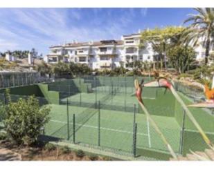 Vista exterior de Àtic de lloguer en Marbella amb Aire condicionat i Terrassa