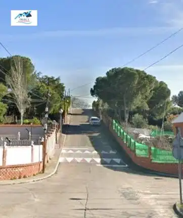 House with garden for sale in Avenida AVIACION, imagen 2