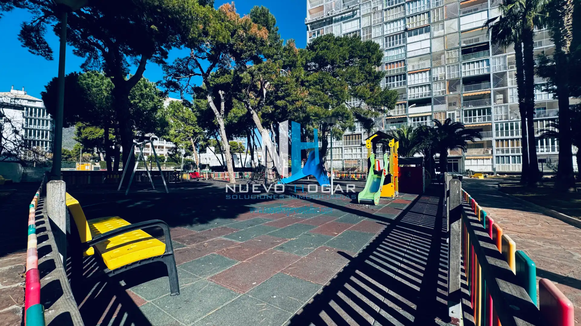 Vista exterior de Apartamento en venta en Benicasim / Benicàssim con Terraza, Amueblado y Lavadora
