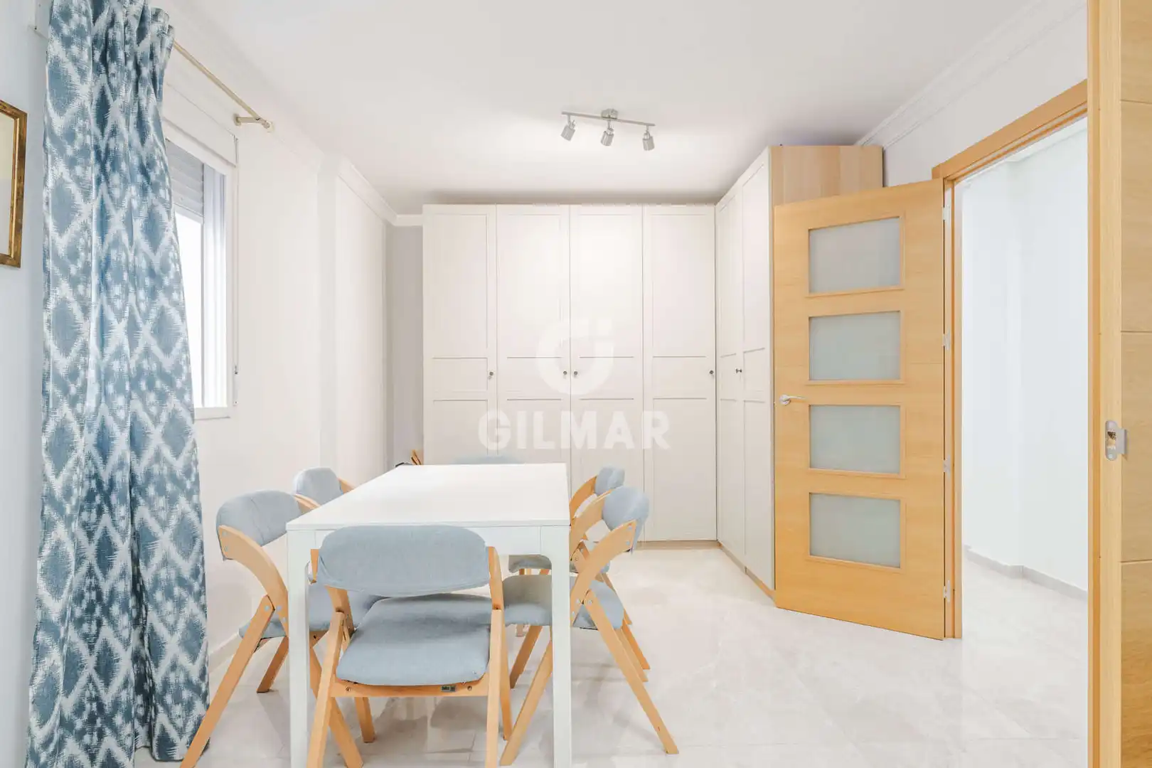 Bedroom of Flat for sale in Sevilla  with Heating, Storage room and Balcony