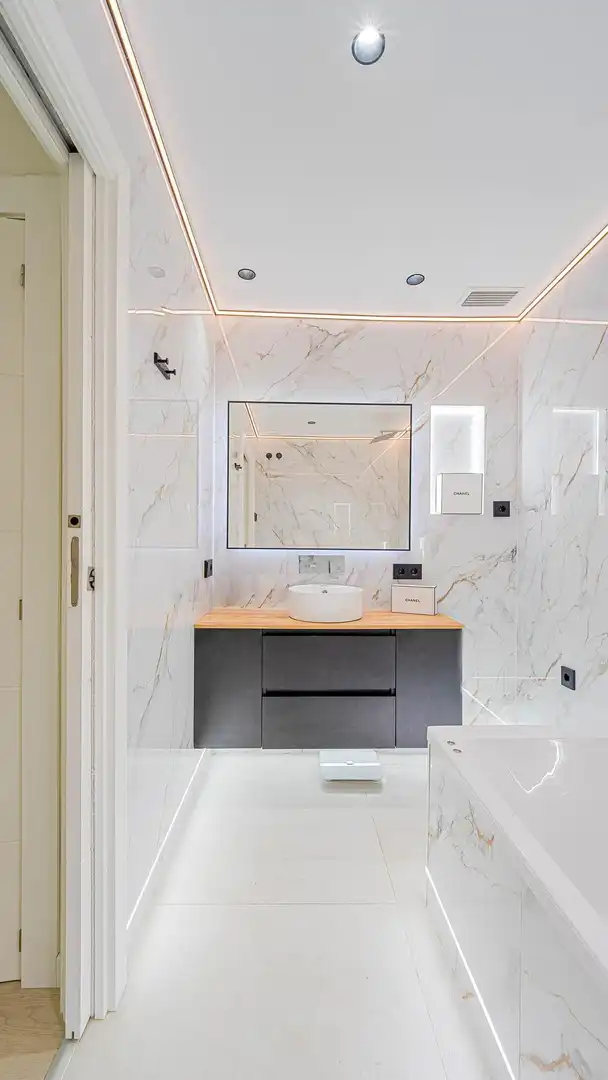Bathroom of Apartments for sale in Torrevieja  with Furnished