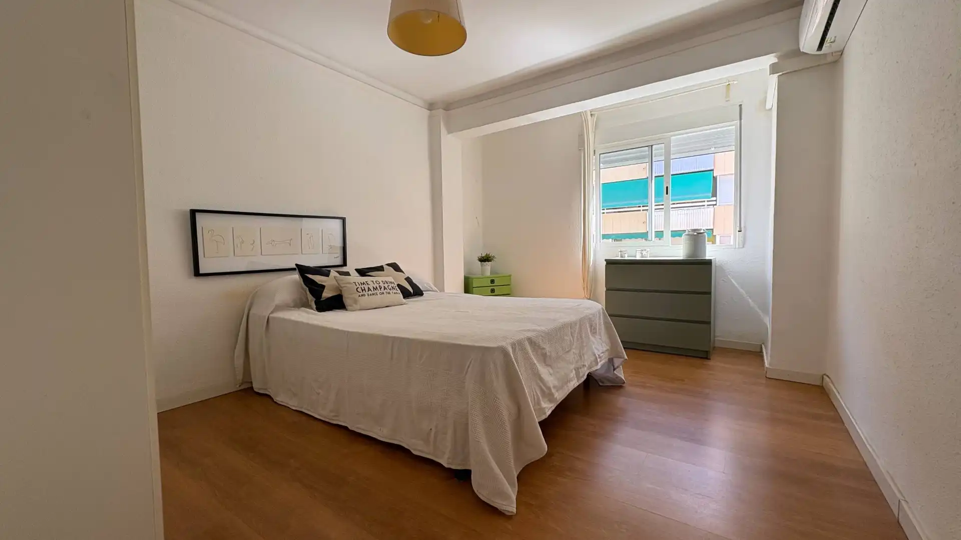 Habitación de Piso en venta en Valencia