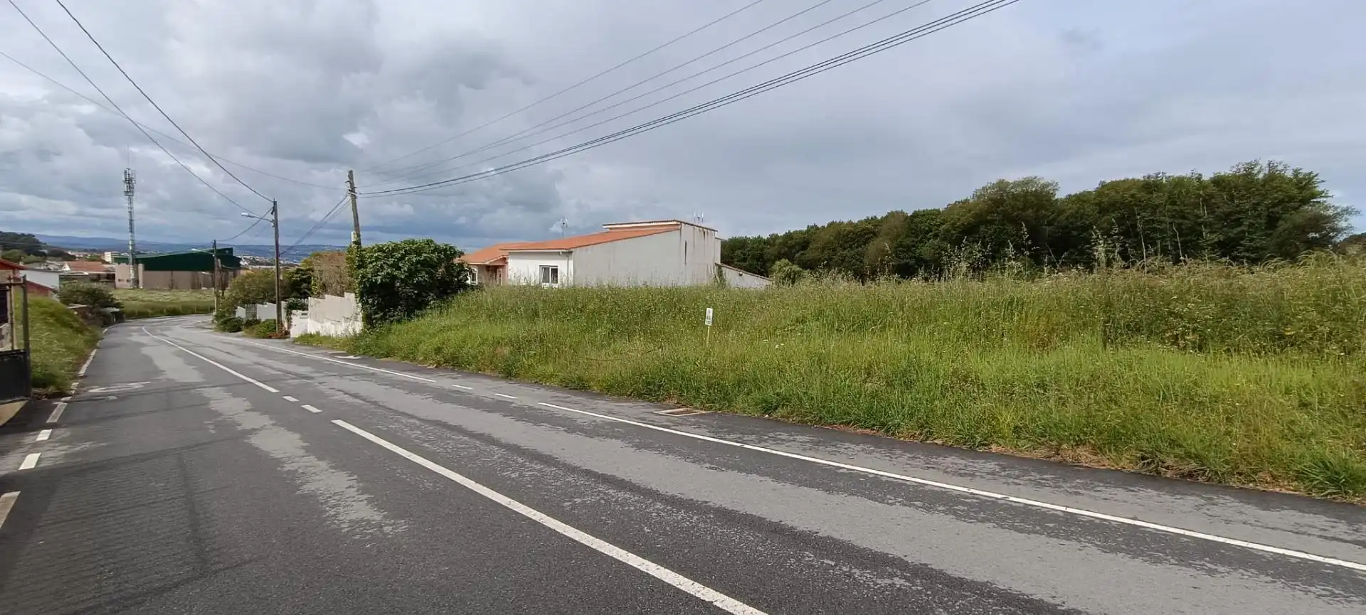 Residencial en venta en Oleiros
