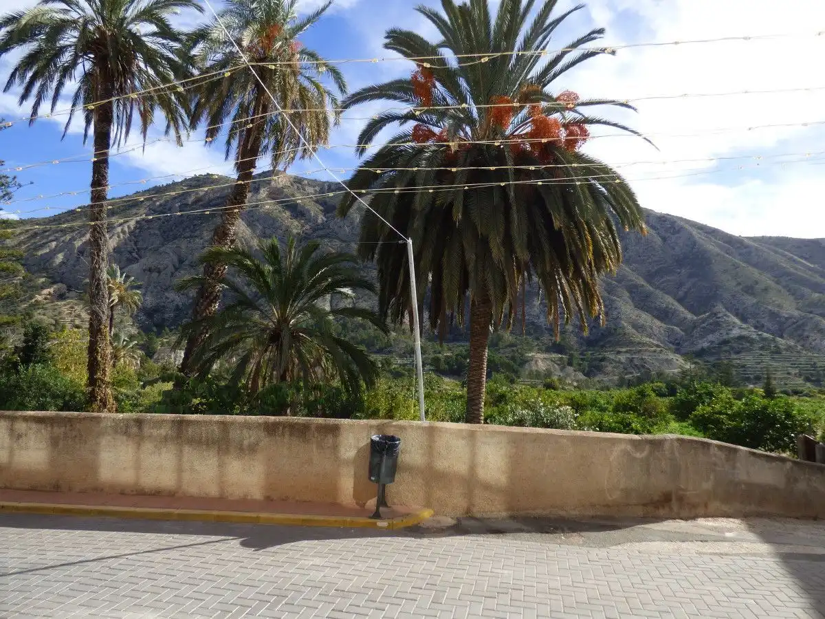 Vista exterior de Local en venta en Orxeta