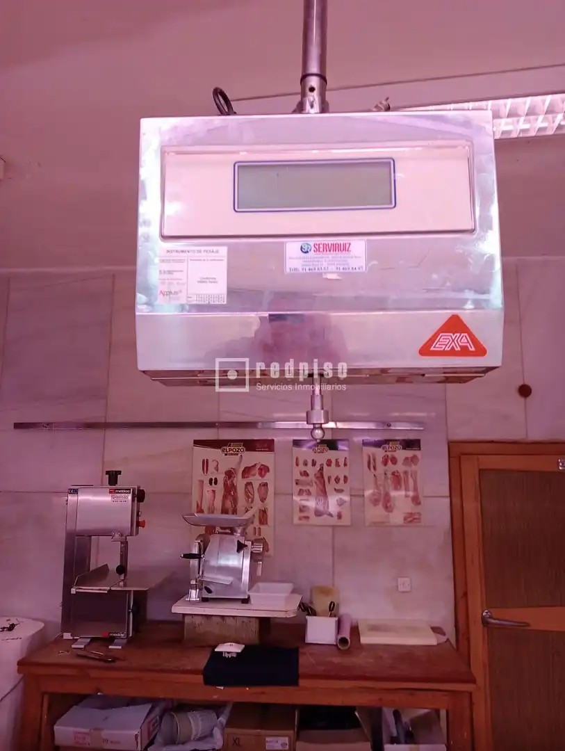 Geschaftsraum zur Miete in Getafe mit Alarm