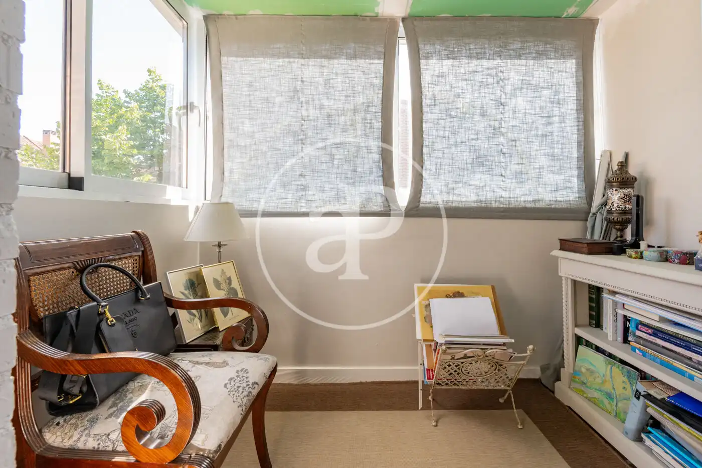 Habitación de Casa adosada en venta en Madrid con Aire acondicionado, Calefacción y Jardín privado