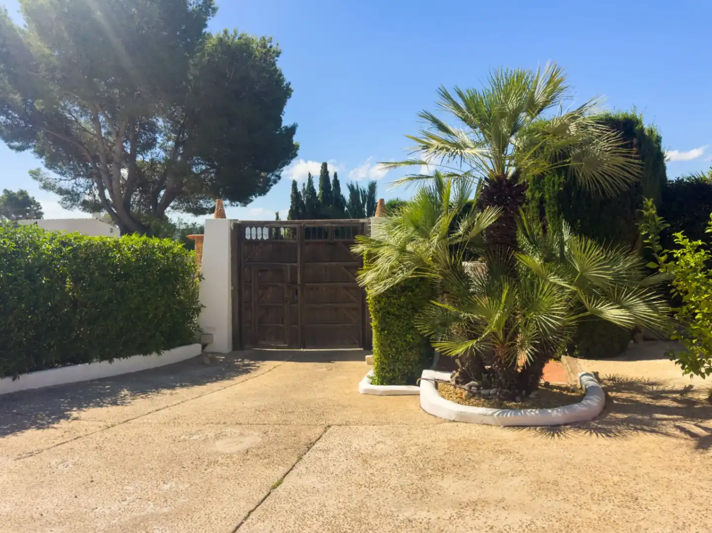 Vista exterior de Casa o xalet en venda en Jávea / Xàbia amb Aire condicionat, Calefacció i Jardí privat