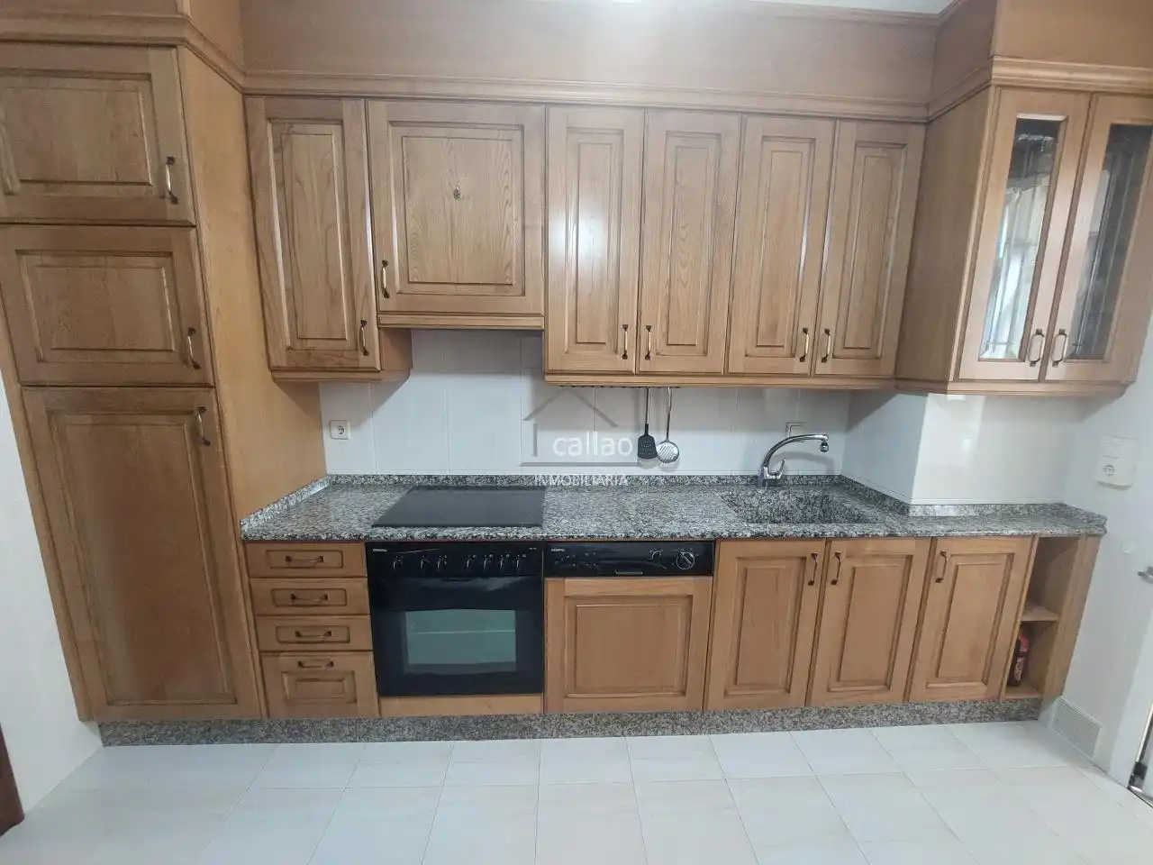 Kitchen of Apartments for rent in Ferrol  with Heating and Furnished