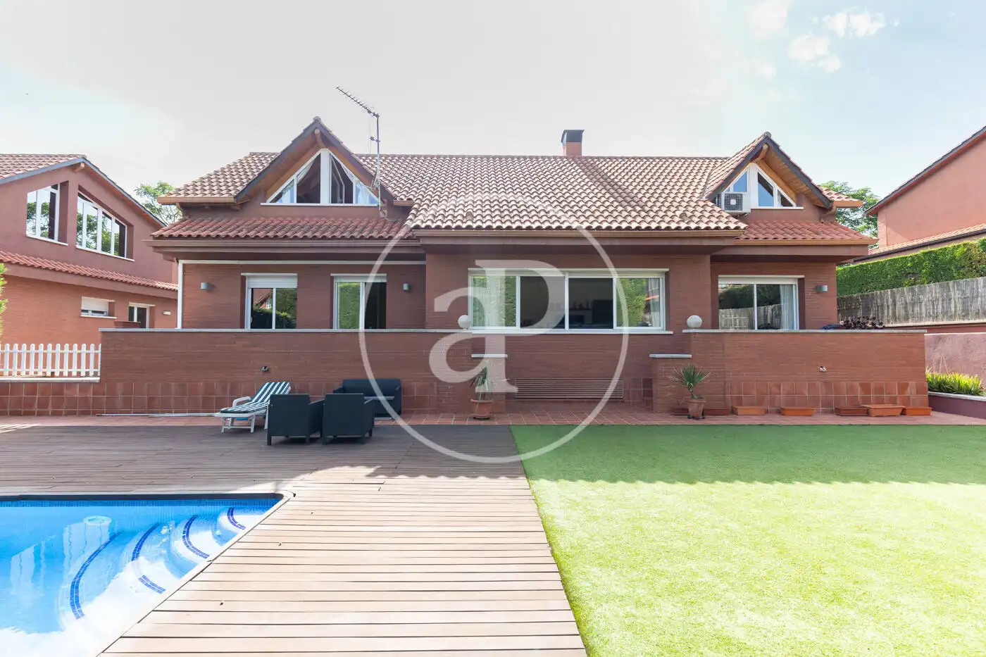Garden of Houses for sale in Sant Cugat del Vallès  with Air Conditioner, Heating and Private garden
