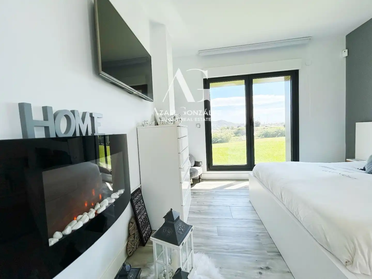 Bedroom of Houses for sale in Santander  with Heating, Private garden and Terrace