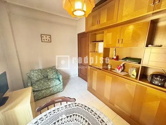 Dormitori de Dúplex en venda en Guadalajara amb Calefacció, Terrassa i Moblat