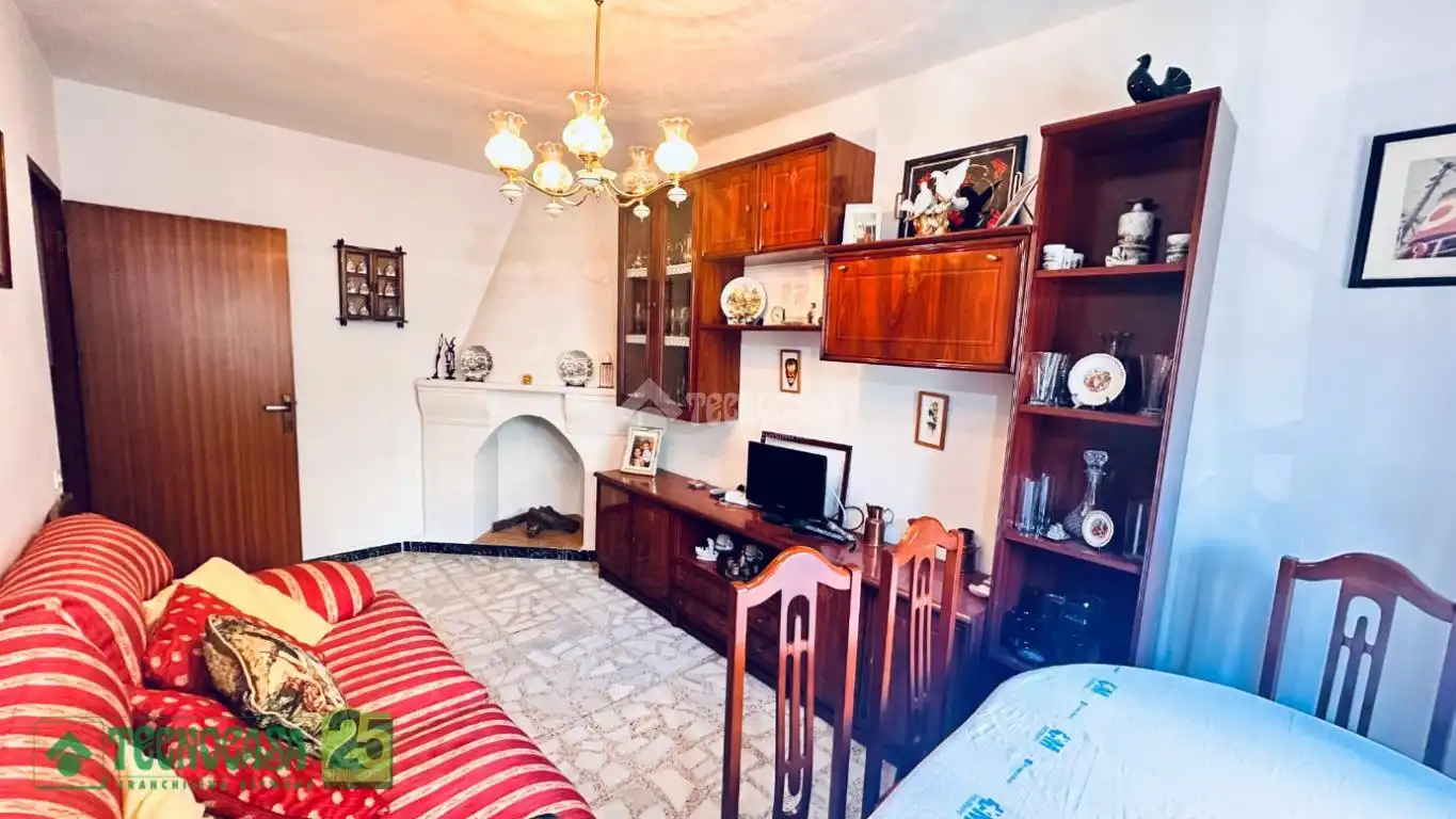 Sala d'estar de Casa adosada en venda en Urda