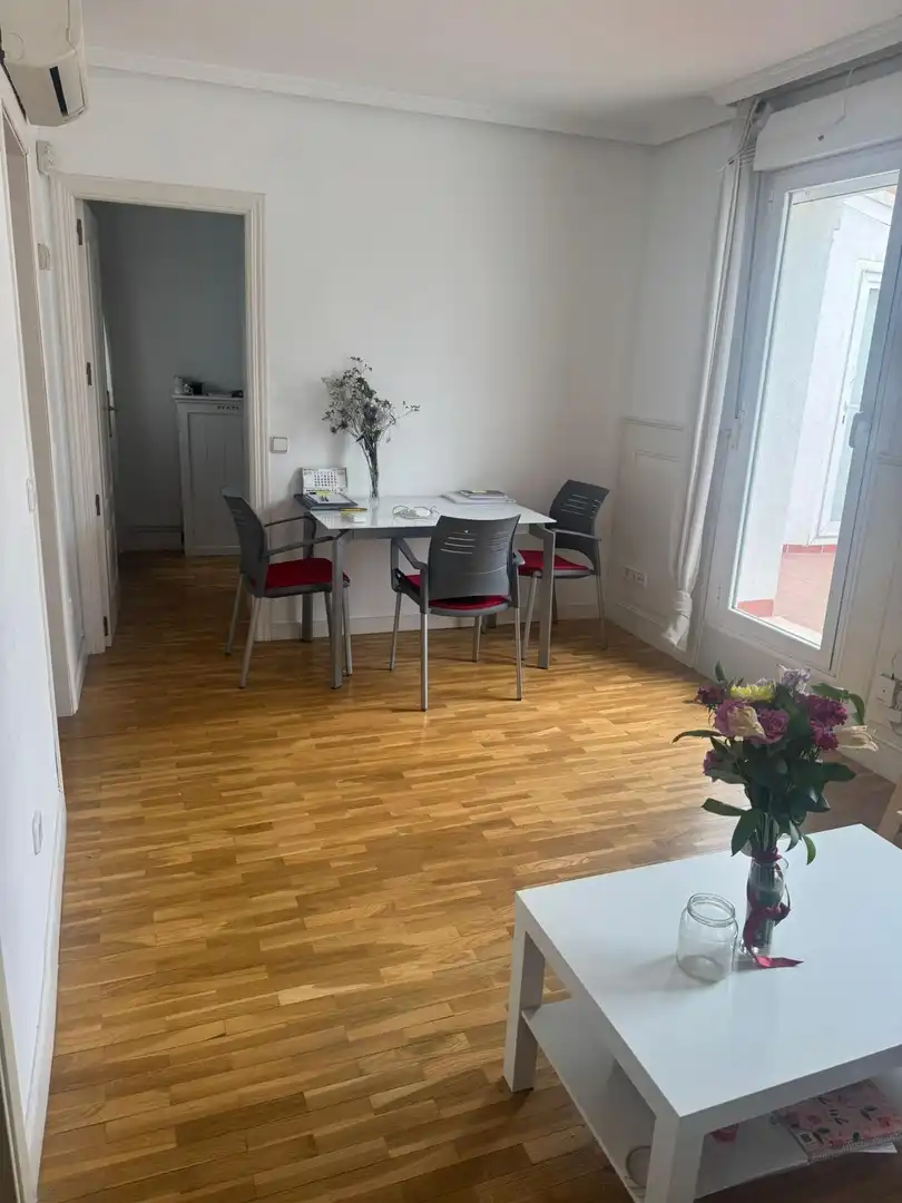 Penthouse with terrace for sale in Chamberí, imagen 4