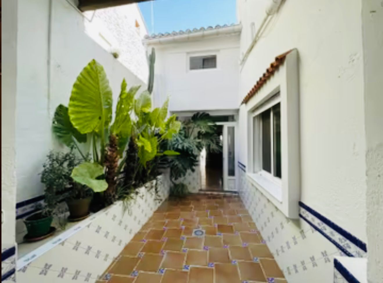 Außenansicht von Einfamilien-Reihenhaus zum Verkauf in La Vall de Laguar mit Terrasse, Abstellraum und Möbliert