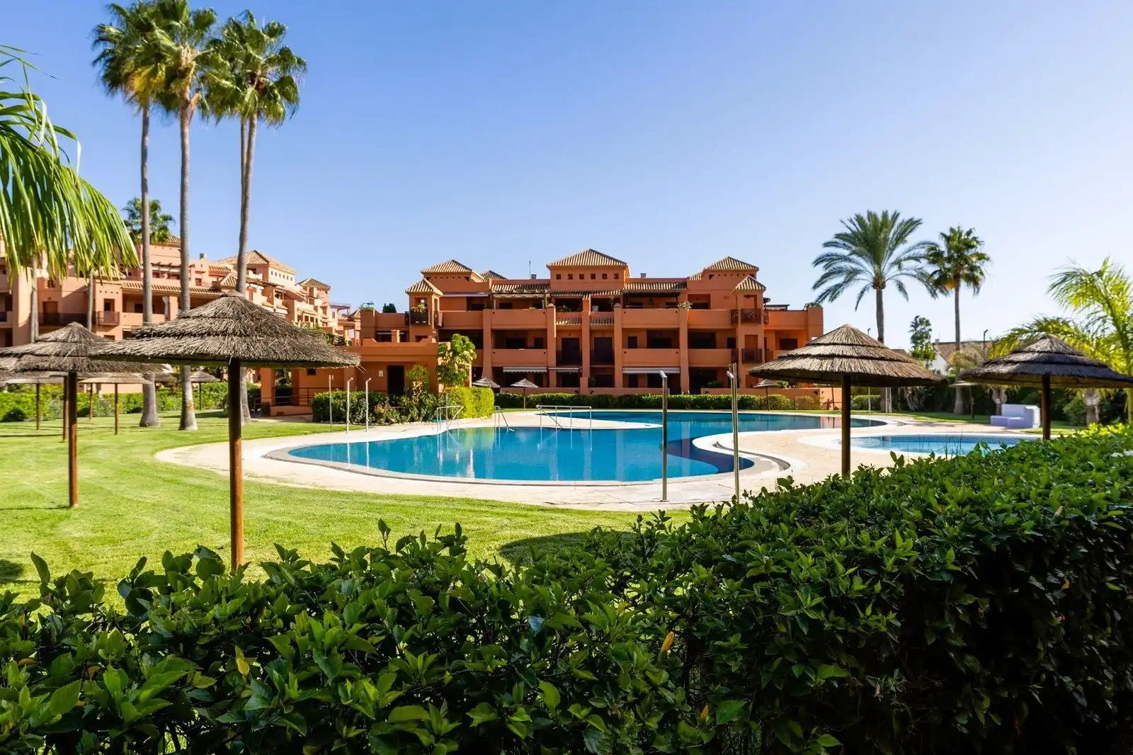Außenansicht von Dachboden zum Verkauf in Motril mit Klimaanlage, Heizung und Terrasse