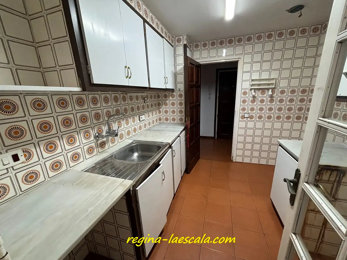 Cocina de Apartamento en venta en L'Escala