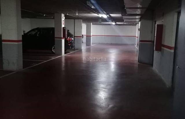 Garaje en Venta en Eixample Sud – Migdia