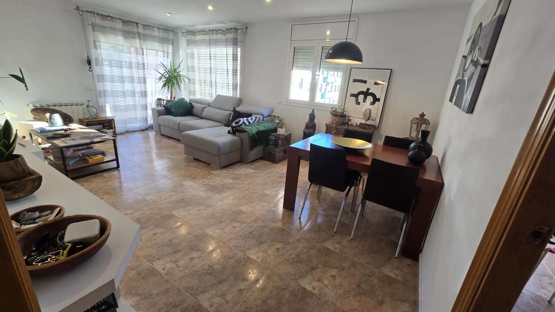 Sala de estar de Dúplex en venta en Rubí con Aire acondicionado, Calefacción y Parquet