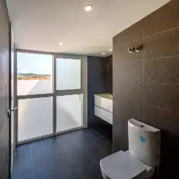 Bathroom of Attic for sale in Palamós  with Air Conditioner and Terrace