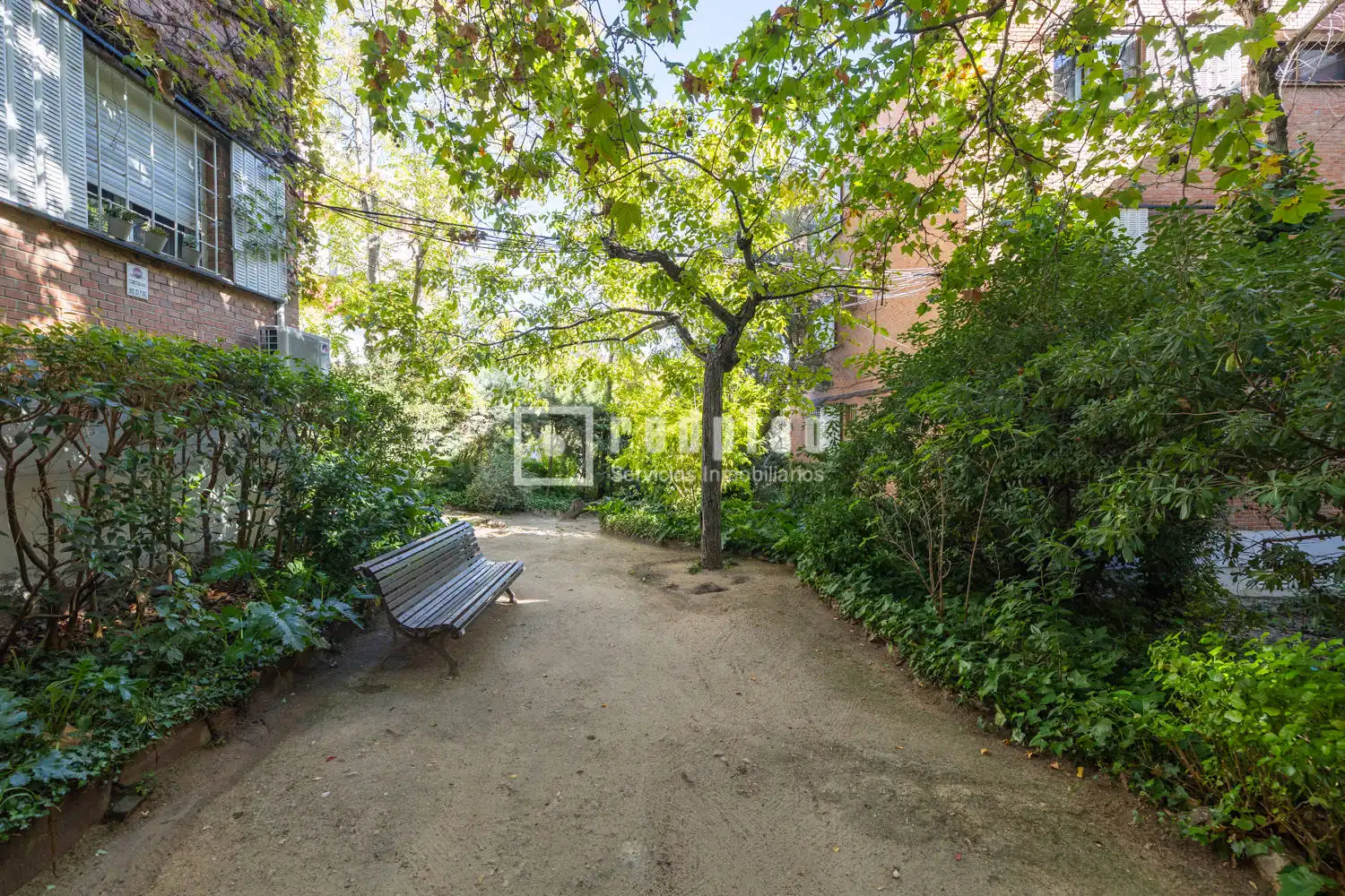 Garten von Wohnung zum Verkauf in Madrid mit Heizung, Privatgarten und Abstellraum
