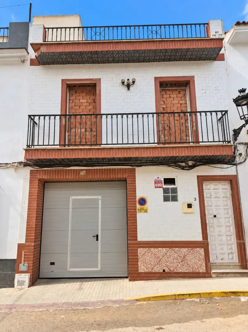 Adossat en venda a Bollullos Par del Condado