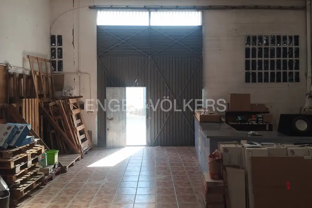 Garaje en venta en Llíria