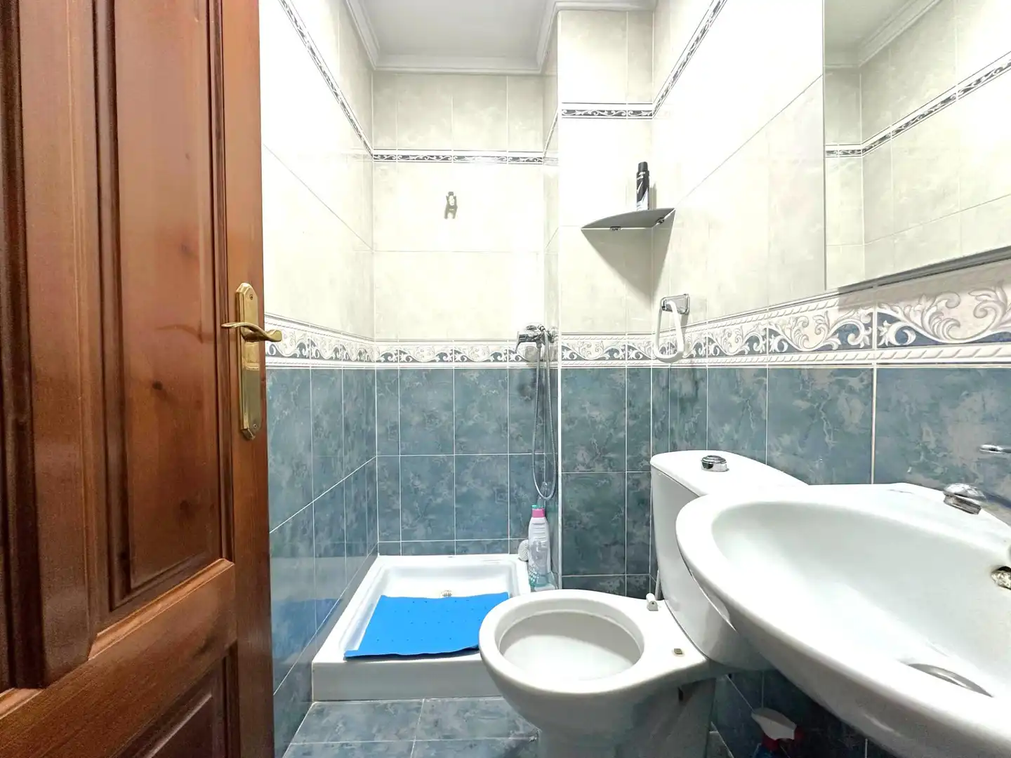 Bathroom of Houses for sale in La Pobla Llarga  with Terrace, Storage room and Balcony