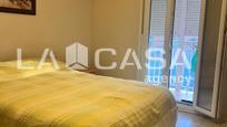 Bedroom of Flat for sale in Dos Hermanas