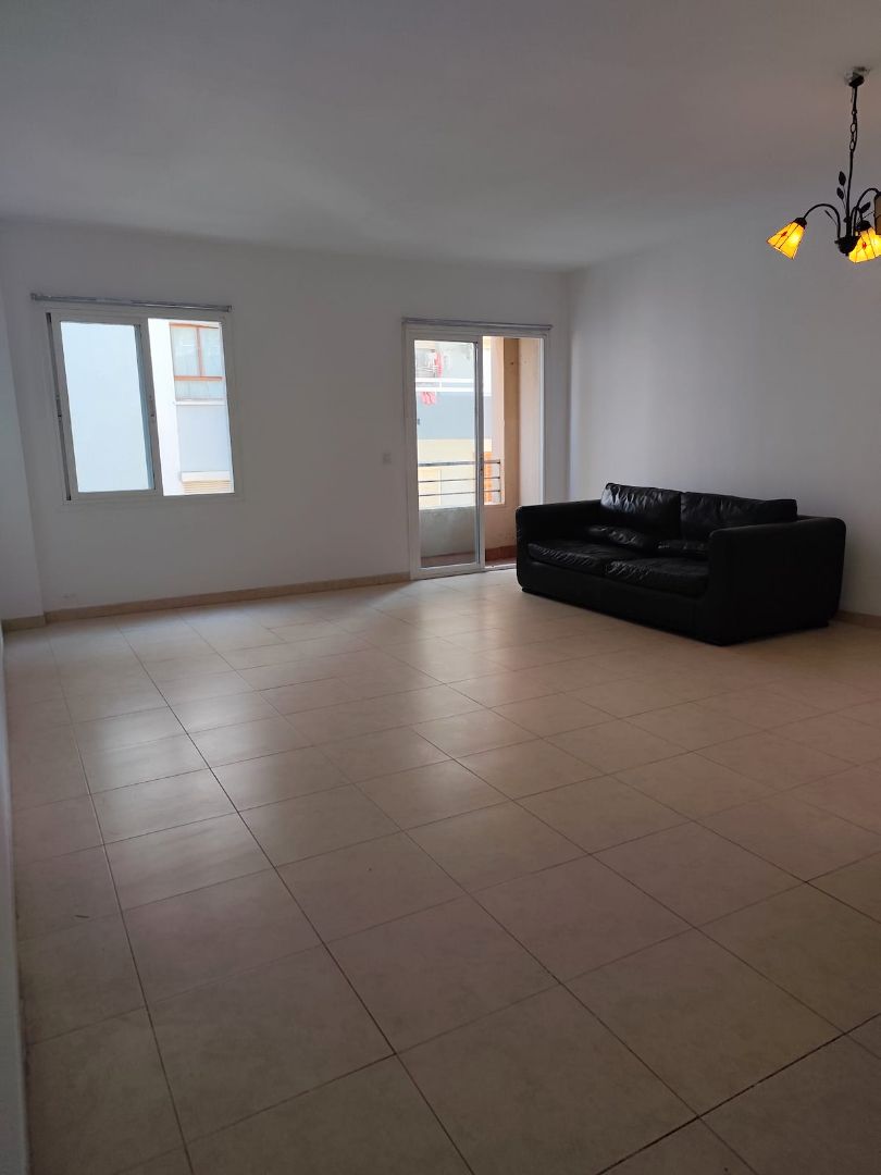 Sala d'estar de Pis en venda en  Palma de Mallorca amb Balcó